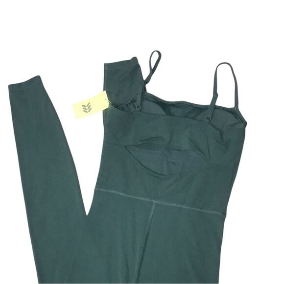 All in Motion Soft Stretch Green Bodysuit Unitard — XS - Picture 6 of 12